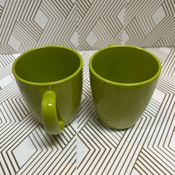 Vintage Corelle Coordinates Lime Green Stoneware Coffee Mugs Set Of 2 - Picture 1 of 8